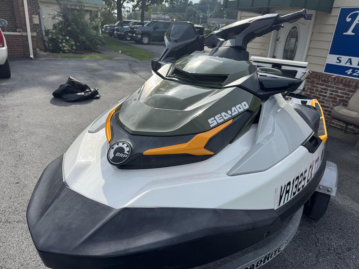 Used 2019 Sea-Doo Fish Pro