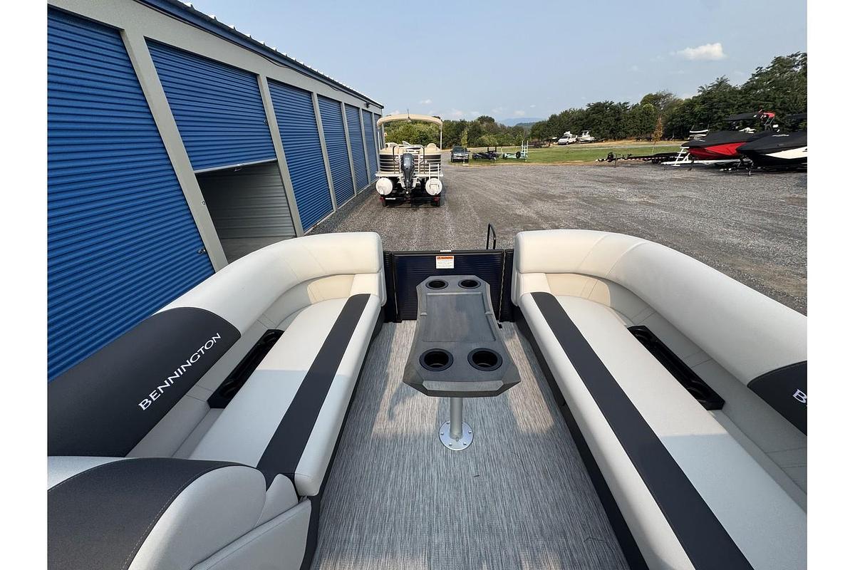 2026 Bennington 22 SSB-SPS