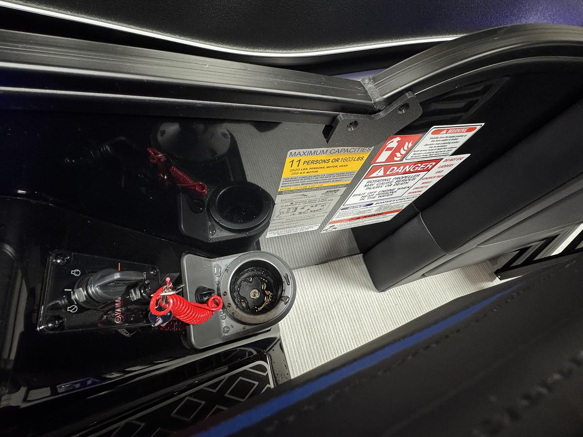 2026 Bennington 24 MSB Sport