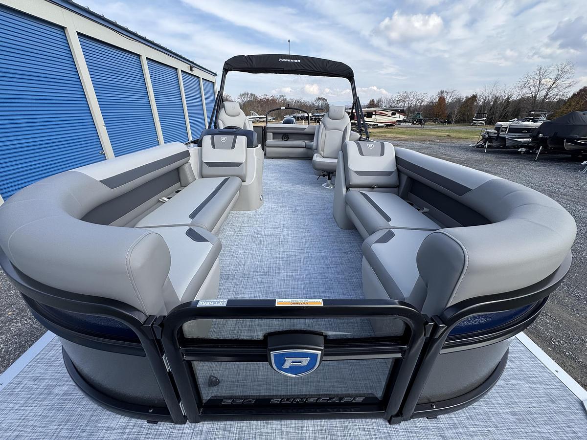 Used 2026 Premier 220 SunScape RE