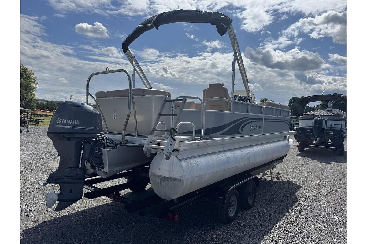 Used 2013 Sweetwater Sweetwater SW 2286
