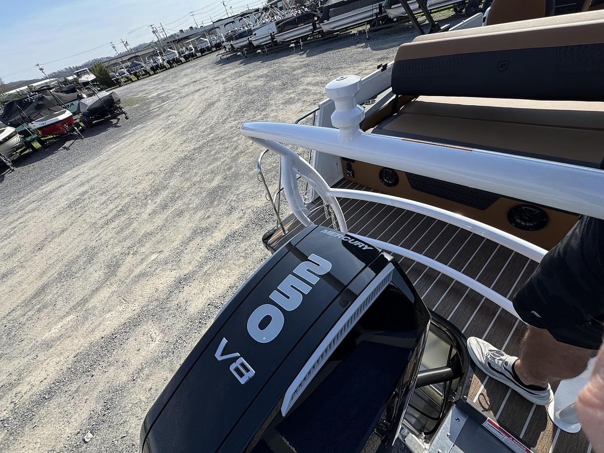 2026 Premier 230 Solaris RL