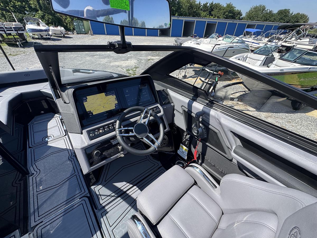 2026 Cobalt R4 Surf