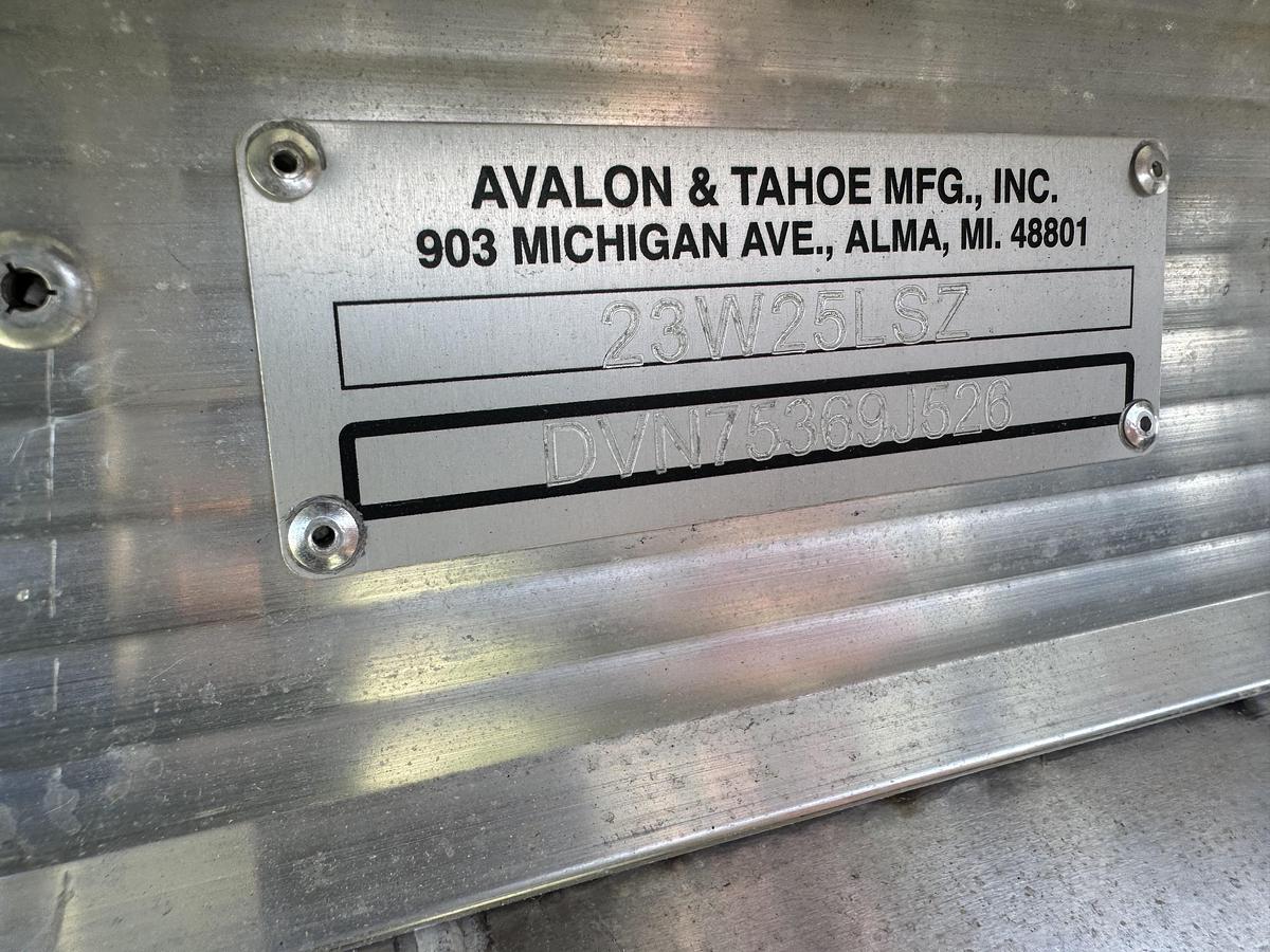 2026 Avalon 23 LSZ QLS