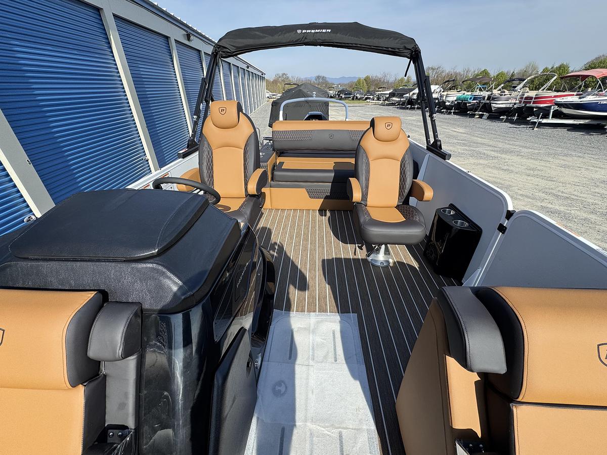 2026 Premier 230 Solaris RL