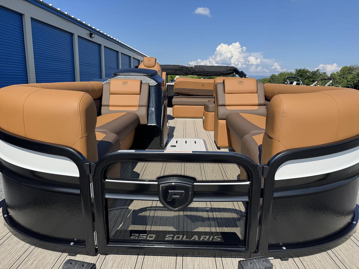 2026 Premier 250 Solaris Rear Social