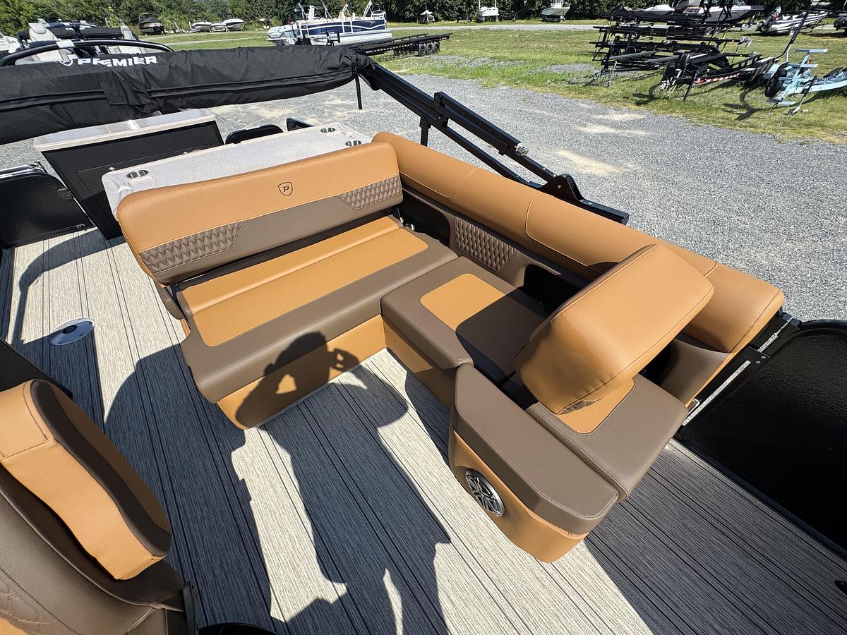 2026 Premier 250 Solaris Rear Social