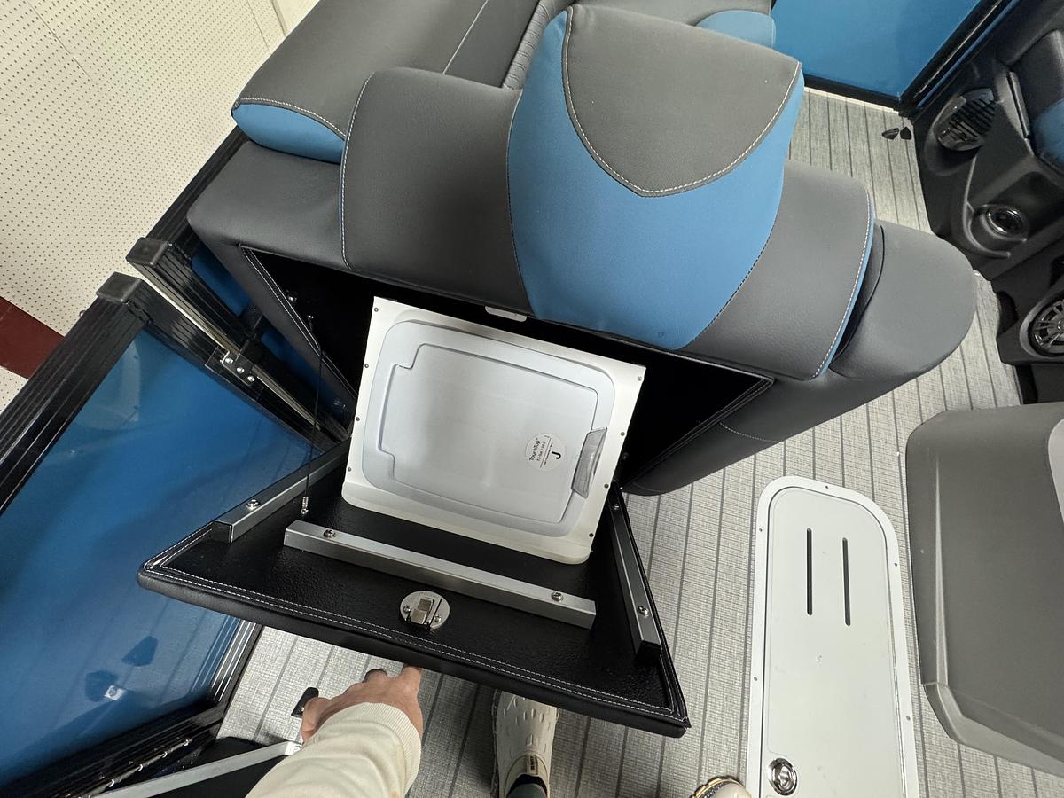 2026 Avalon 25 LSZ QLS