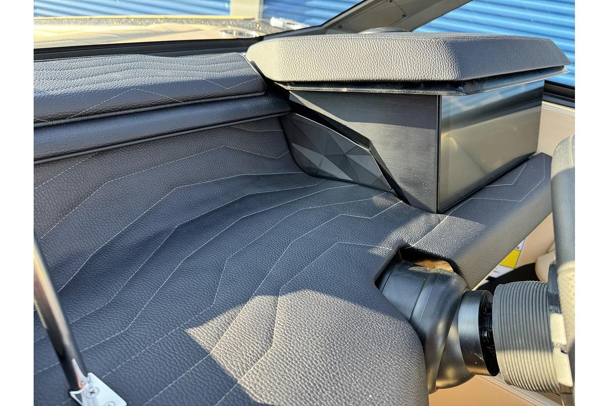 Used 2025 Nautique Super Air G G23