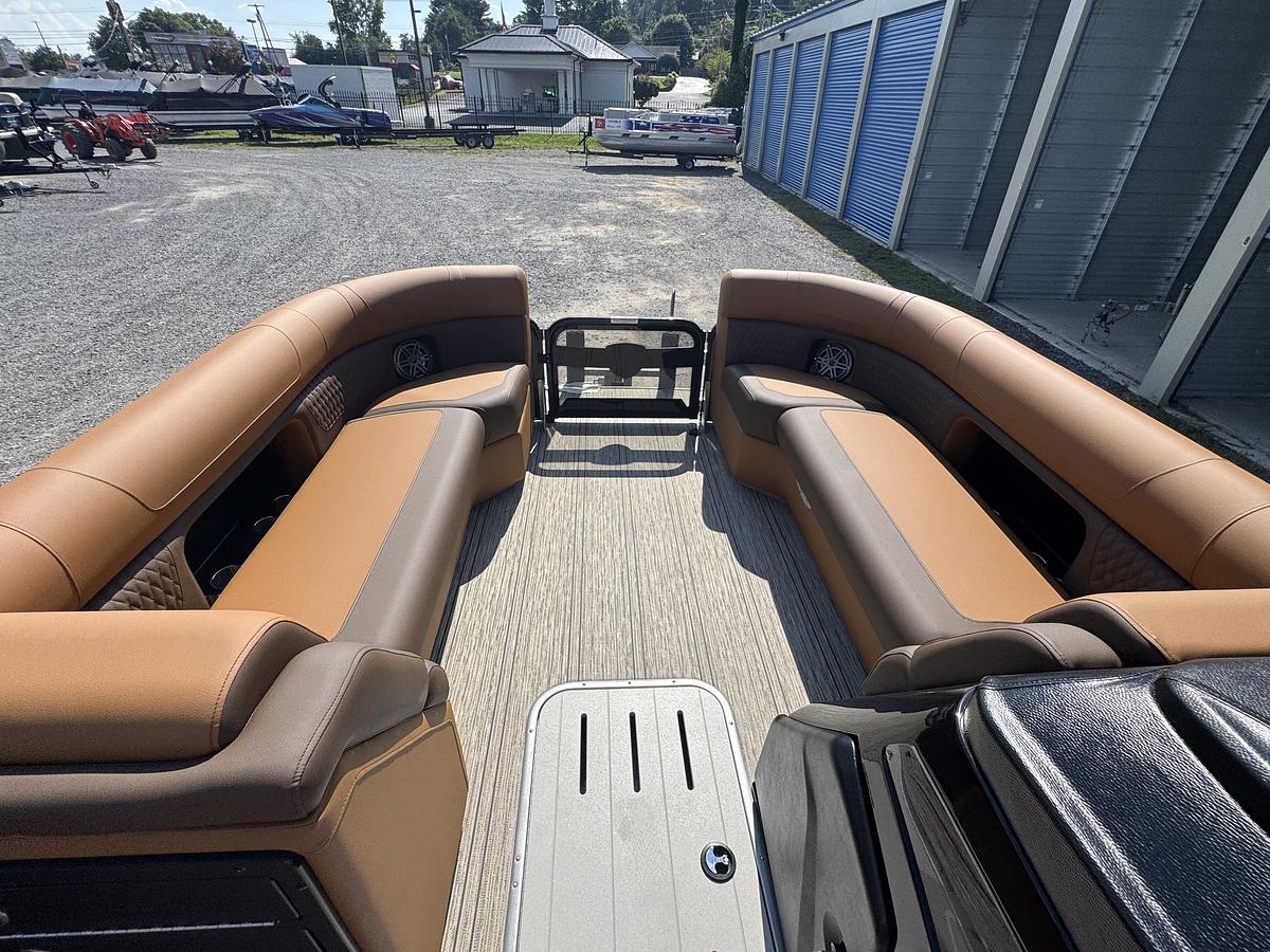 2026 Premier 250 Solaris Rear Social