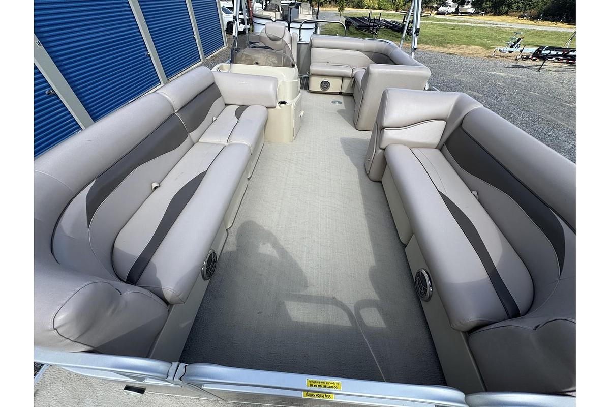 Used 2013 Sweetwater Sweetwater SW 2286