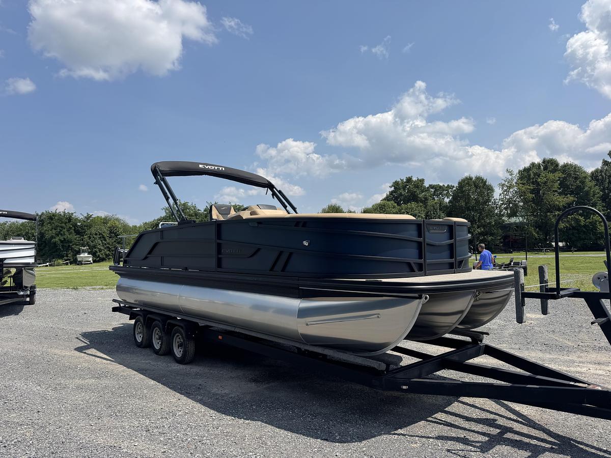 2027 Evotti 523CS 25.5 ft.
