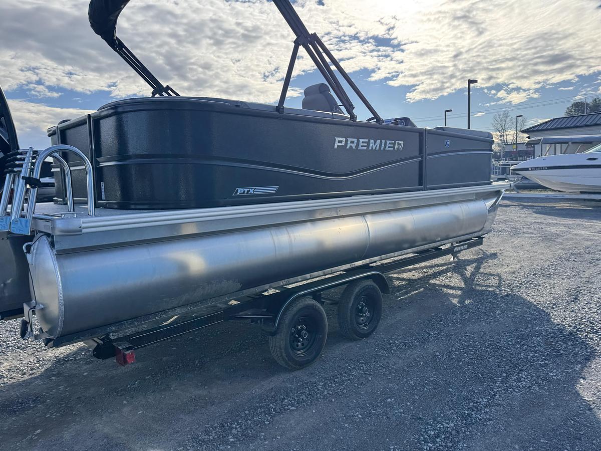 Used 2026 Premier 220 SunScape RF