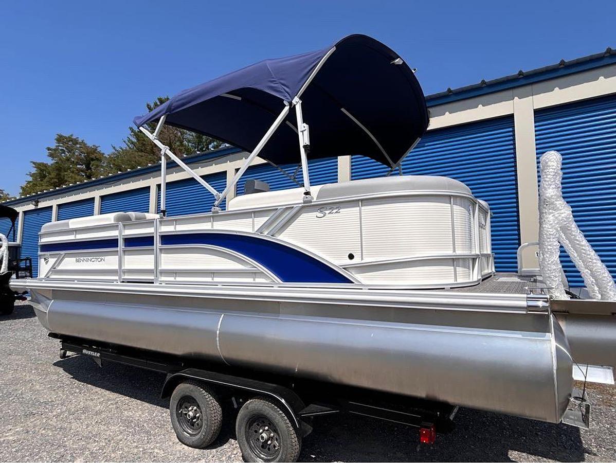 2025 Bennington 22 SSR-SPS