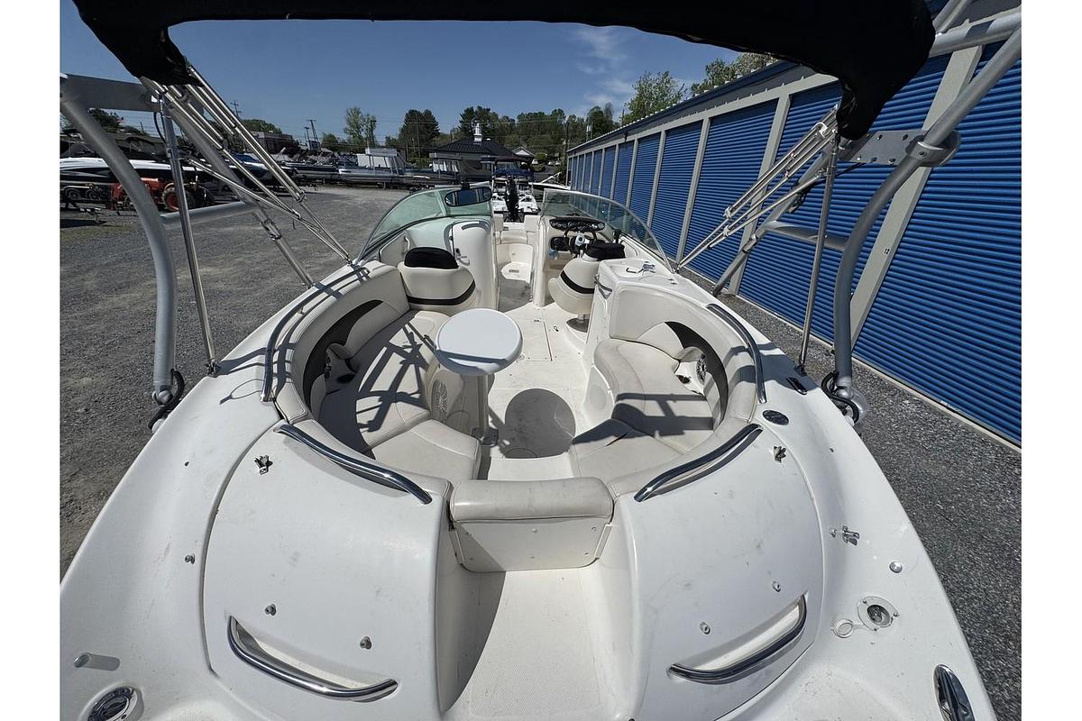 Used 2001 Chaparral Sunesta 263