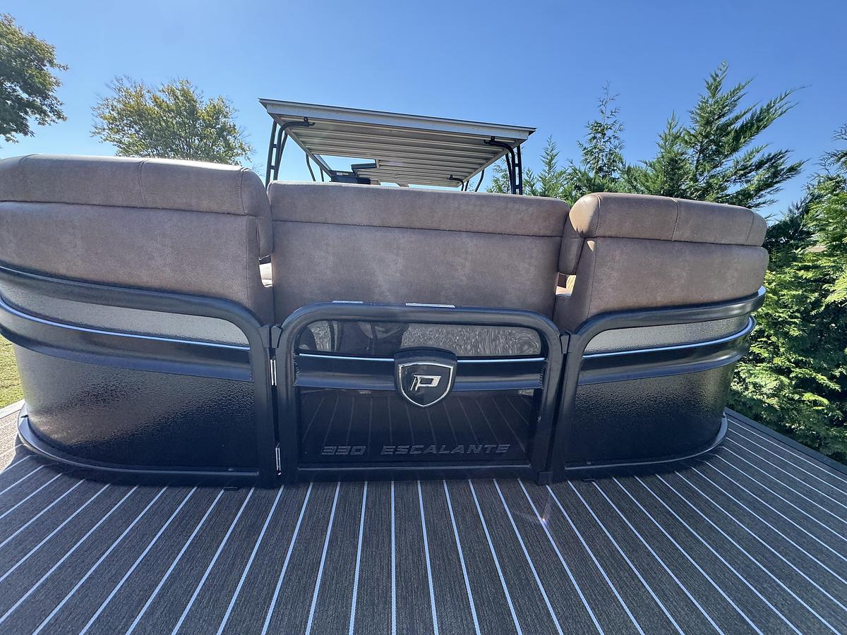 2027 Premier 330 Escalante