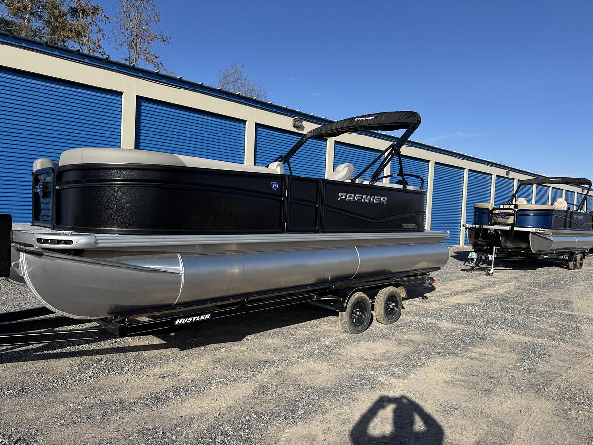 Used 2026 Premier 220 SunScape RF