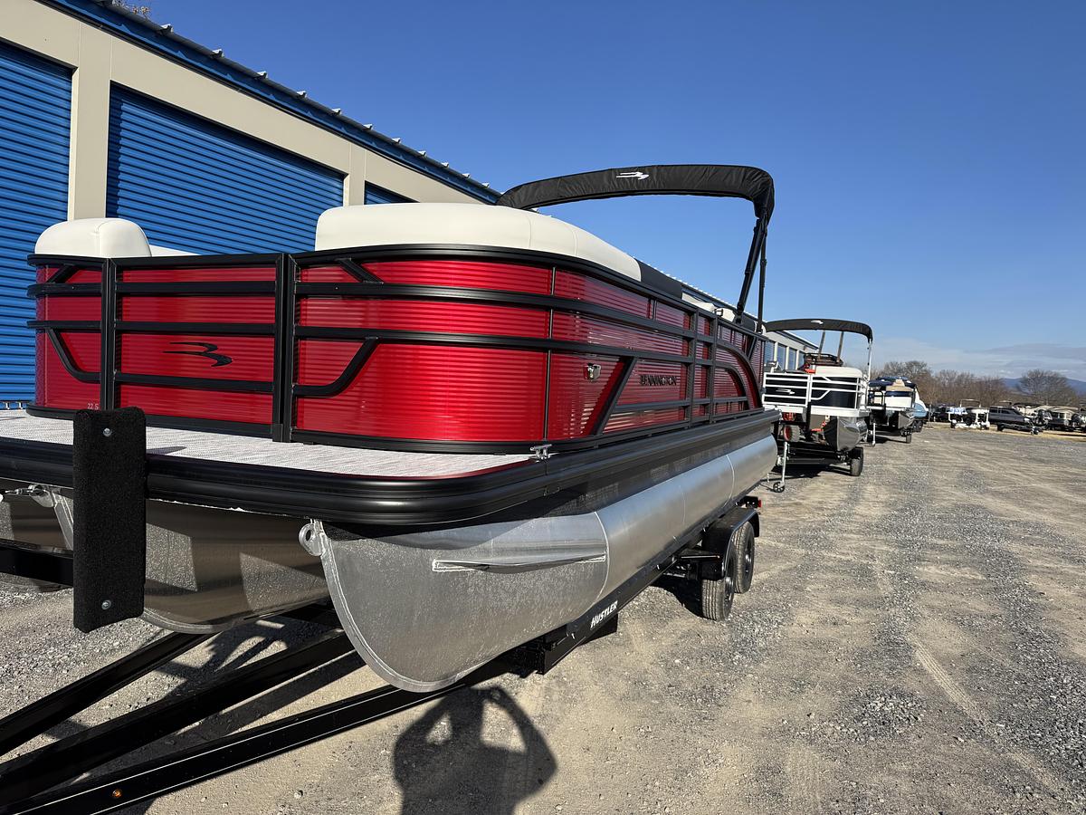 2026 Bennington 22 SSR-Tritoon