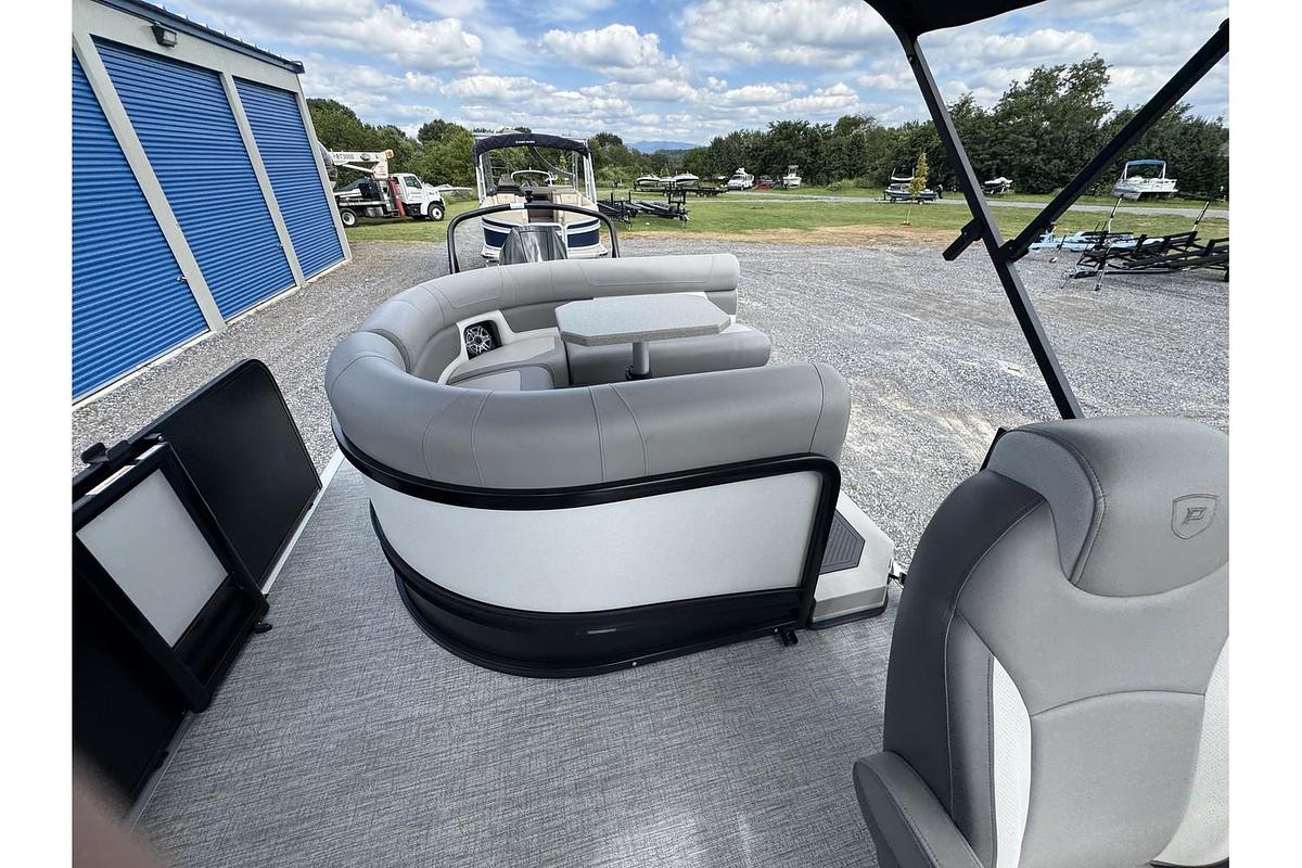 2025 Premier Solaris REV 250