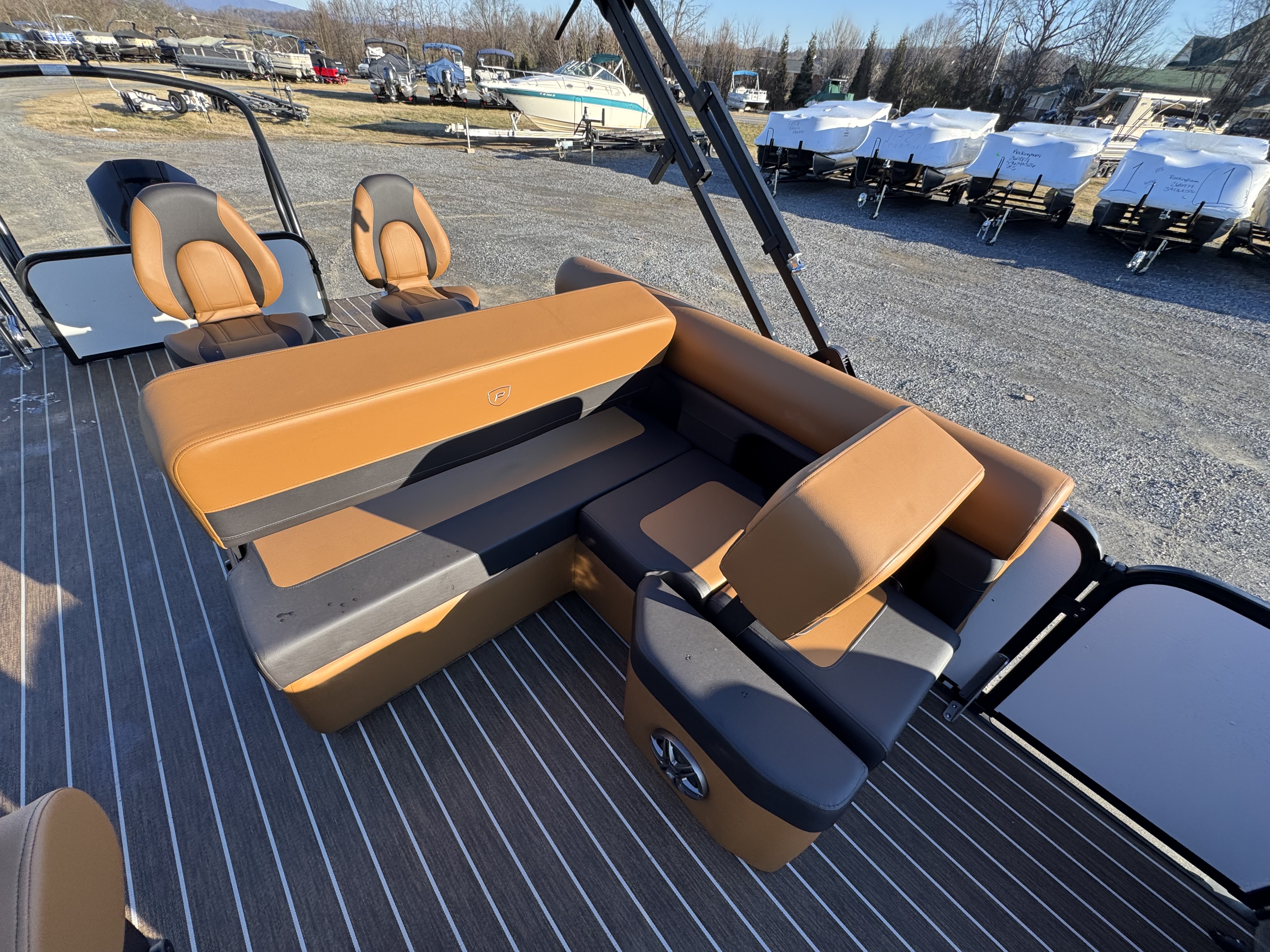 2026 Premier 230 SunSation RS (Rear Social)