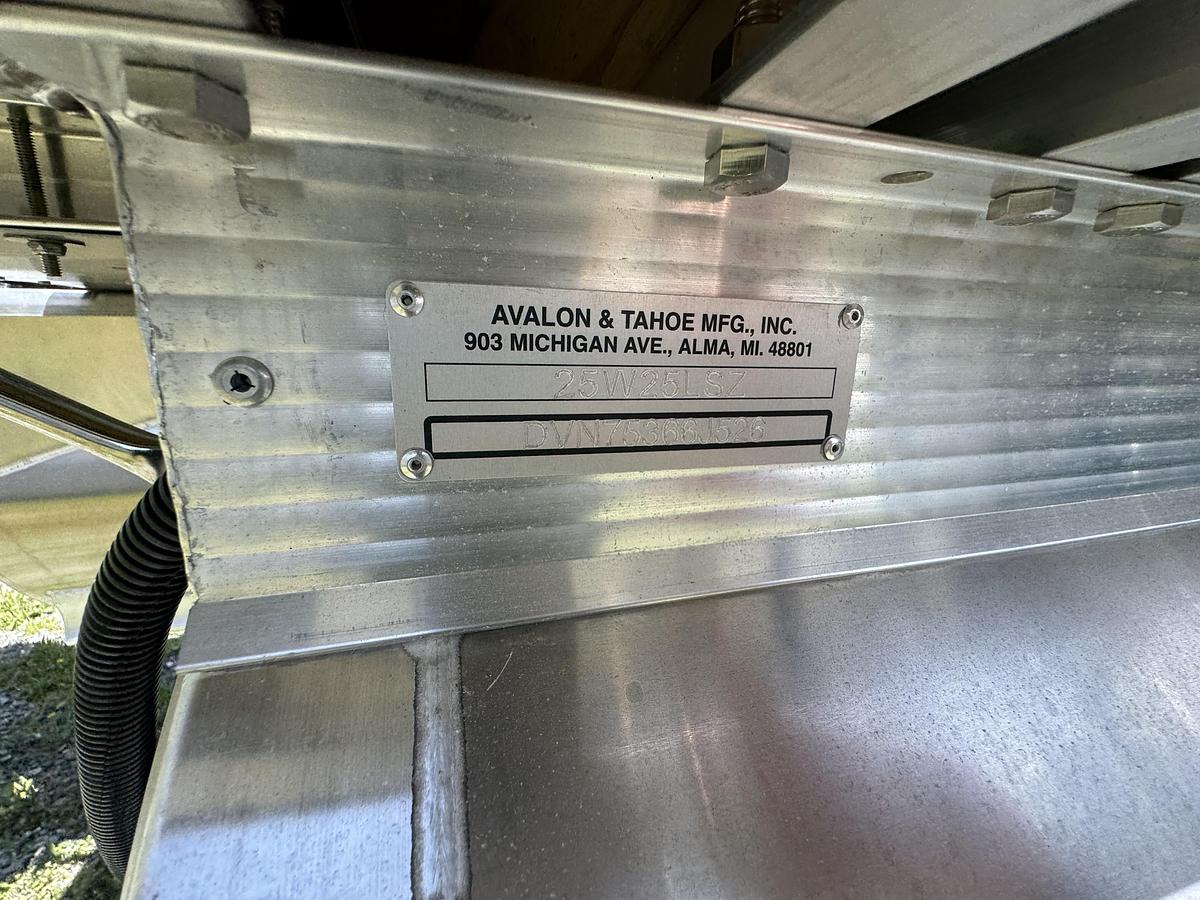 2026 Avalon 25 LSZ QLS