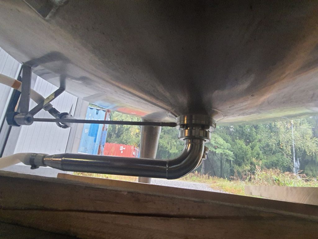 Used DIESSEL - Recipiente Stoccaggio/Preparazione - REATTORE PER LIQUIDI DA 1250 LITRI