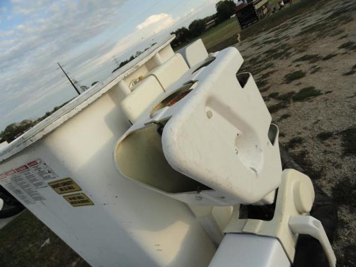 Used 2012 skylift/ versalift SUPER ARBORIST 53/VST521