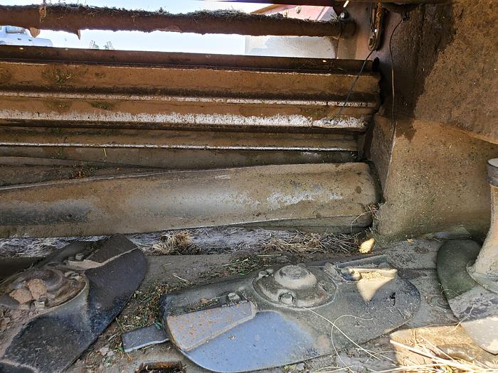 Used 16' Macdon M200 Rotary Windrower w/ 1400 Hours