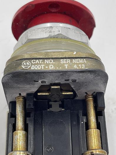 Used Allen-Bradley 800T-D… Ser T 