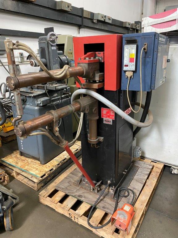 Used Janda R27524R 75 kva Spot Welder 24" Throat #5752