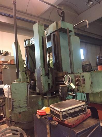 Usato TORNIO VERTICALE OMBA MM 1200