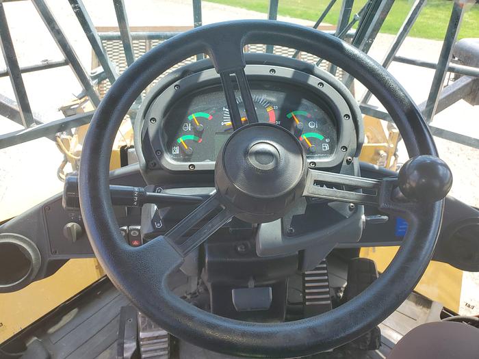 Used 2009 CAT 938H