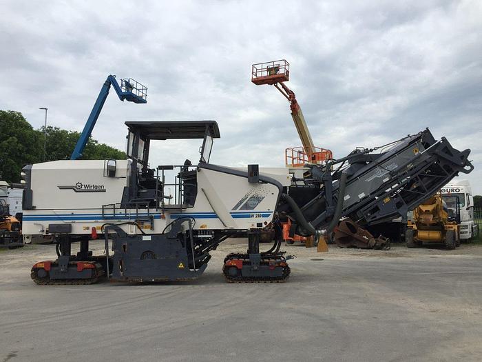Usato 2010 WIRTGEN W210