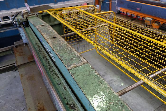 Used MORGAN 2050mm x 4mm SC Mechanical guillotine