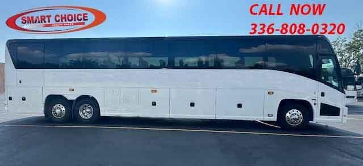 Used 2014 MCI J4500
