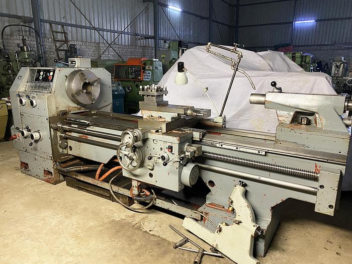Used MSZ Heavy Duty Lathe Machine