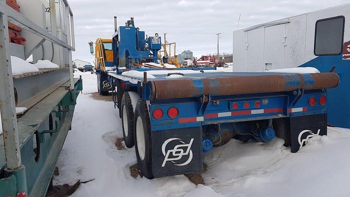 Used 1975 IDECO 4 Axle Carrier Style Oilfield Pump / Kill Truck