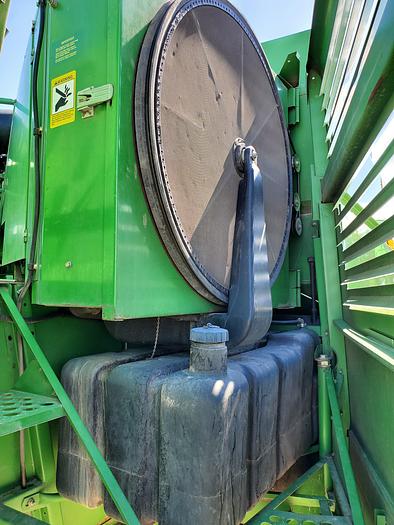 Used John Deere 9600 Combine w/ Corn + Grain Heads