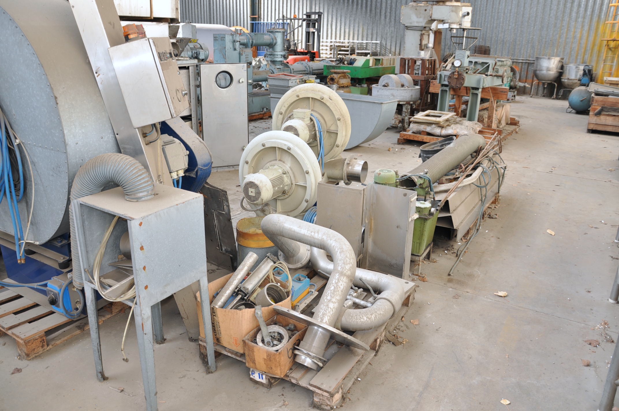 Usato Essiccatore a letto fluido HUTTLIN HSP 1000, 400 kg