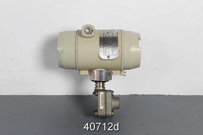 Used Honeywell ST300 Smart Transmitter, Model STR14G-11A-1B0AFAAA1000-CC,DM,LP,MB. C1C3-814B #40712