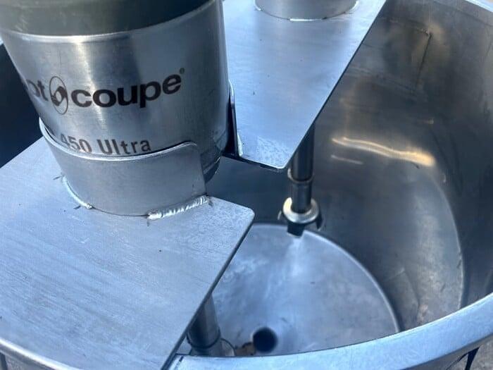 Used ROBOT COUPE BLENDER WITH TANK