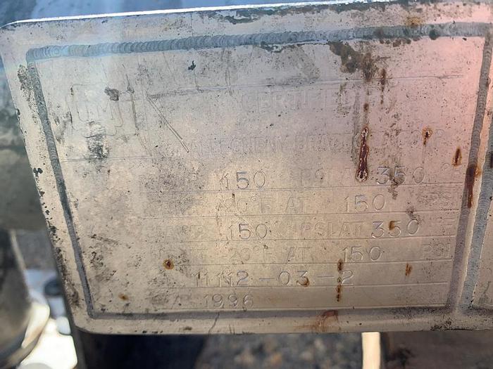 Used Heat Exchanger, Shell & Tube, 100 SF, S/st, 150 PSI, B #S743656