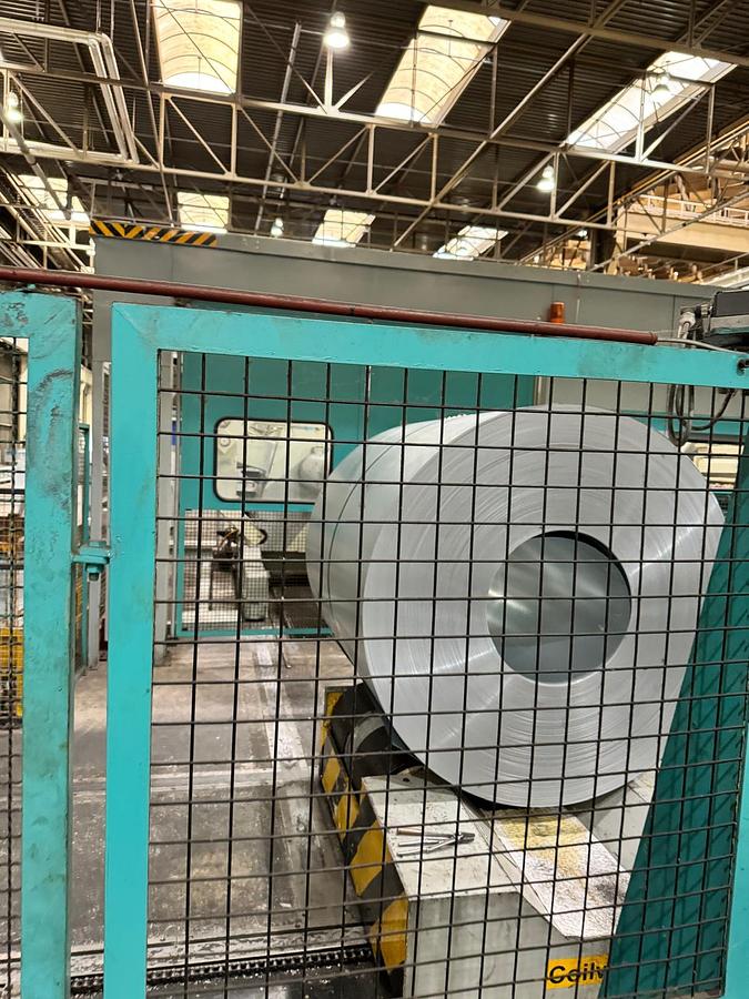 Usato 1993 Muller Weingarten AG Linea di stampaggio automatica