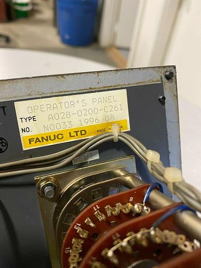 Used FANUC OPERATORS PANEL A02B-0200-C261