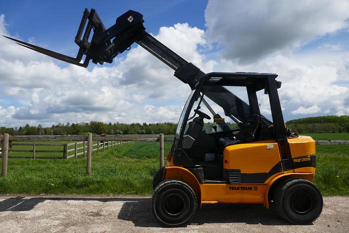 Used 2001 JCB TLT30D