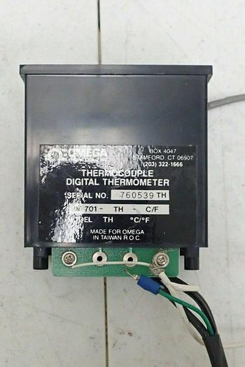 Used Omega DP701 Microcomputer Thermocouple Digital Thermometer