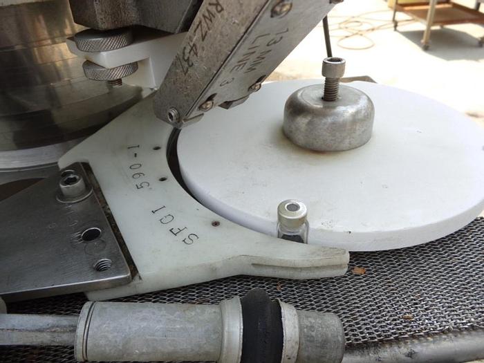 Used Capper, Genesis, Mdl RW-250SS, Rotary, Vials, #C743226