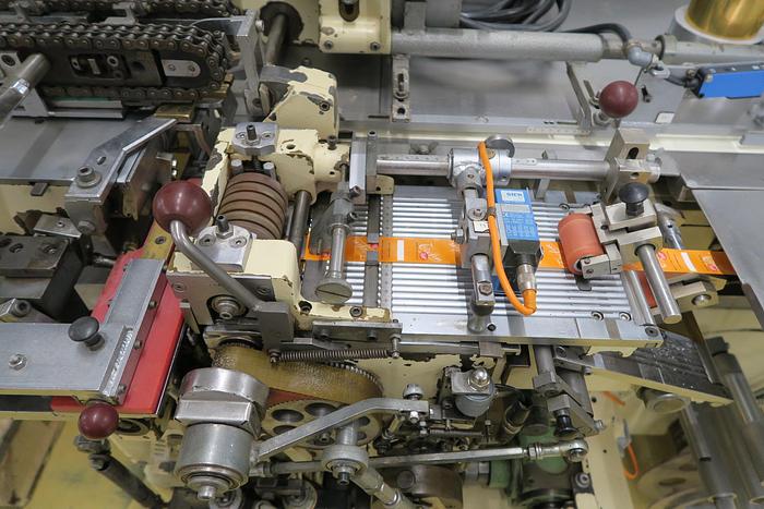 Usado OTTO HANSEL CHOCOLATE NEAPOLITAN WRAPPING MACHINE