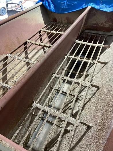 Used 1998 Reimer 9 Yard Volumetric Mixer Truck