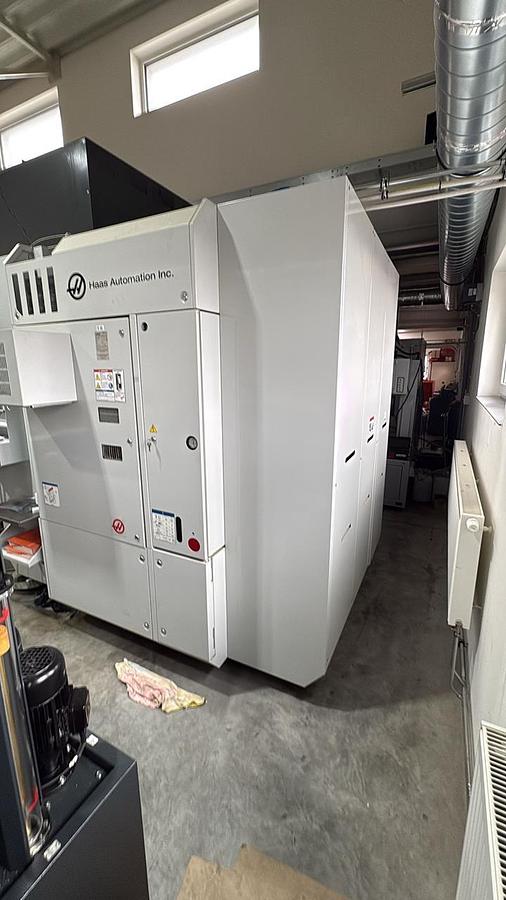 Used HAAS UMC 750